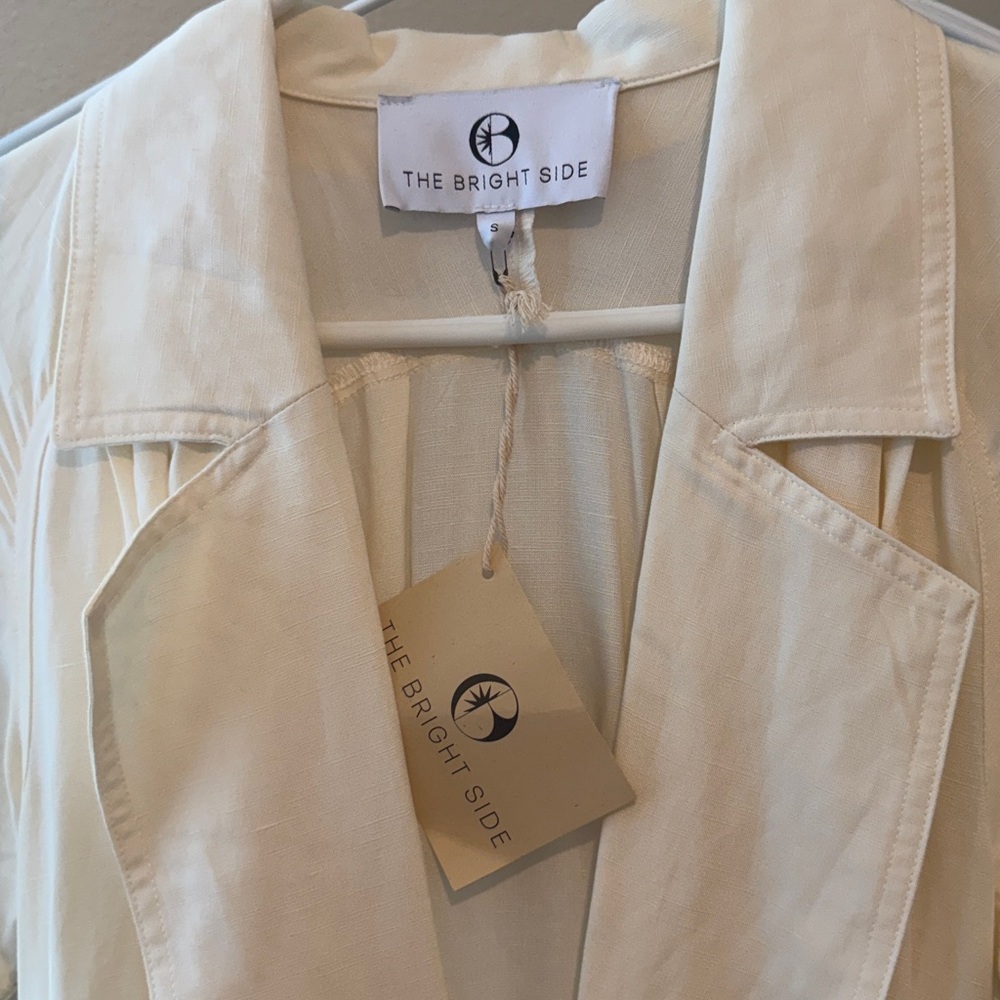 Chic Cream Belted Midi Dress - Picture 2 of 2